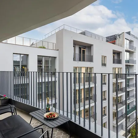 Stylish Flat By The Metro *
