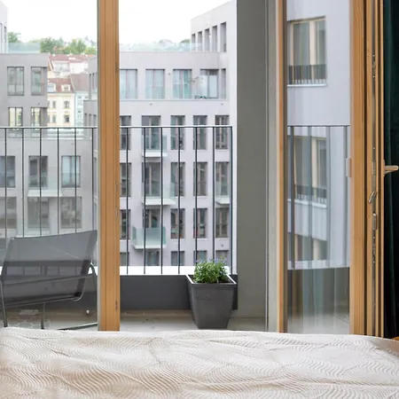 شقة Stylish Flat By The Metro